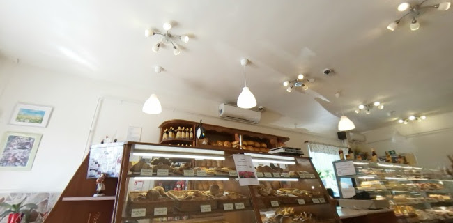 PILLE Pékség, Fagyizó és Cukrászat - Tápióbicske