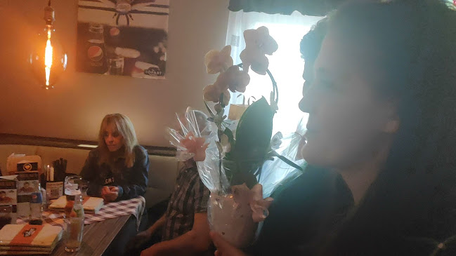 Adyvárosi Tópart Pizzéria - Vendéglátás