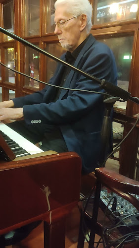 Budapest, Nagymező u. 26, 1065