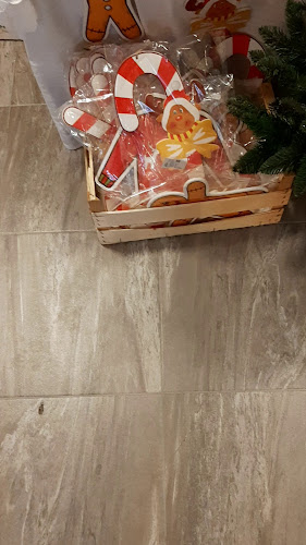 Kerekes Cukrászda, Bozsok - Vendéglátás