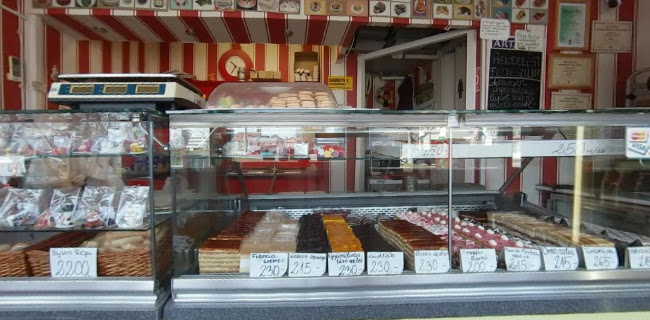 Zrínyi Cukrászat Székesfehérvár