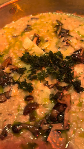 Opinii despre Tom George Osteria în Budapest - Vendéglátás