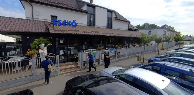 Csekő Kávéház és Étterem