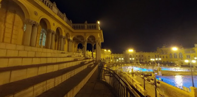Opinii despre Széchenyi Fürdő Büfé în Budapest - Vendéglátás