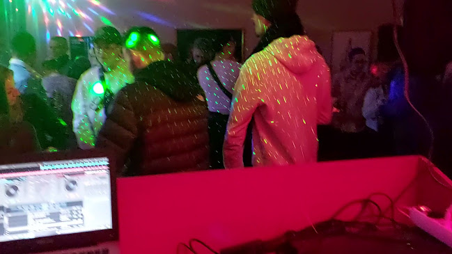 Opinii despre Vakegér Söröző în Orosháza - Vendéglátás