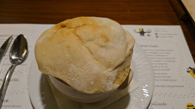 VakVarjú Étterem Pest - Vendéglátás