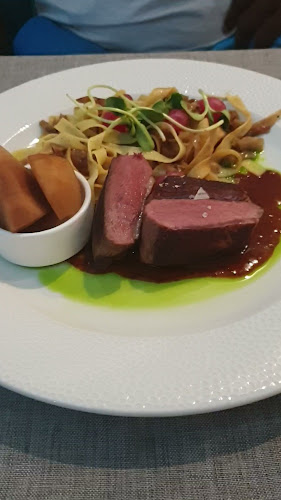 SZÉK Restaurant & Bar - Vendéglátás