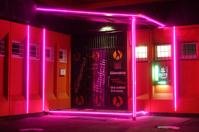 Opinii despre Mandarin Night Club és Streaptease Bár în Miskolc - Vendéglátás