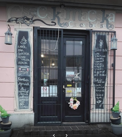 Csacska Macska Csecse-becse