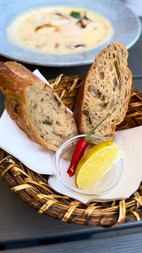 Opinii despre Dorothea Bistro & Café în Szentendre - Vendéglátás