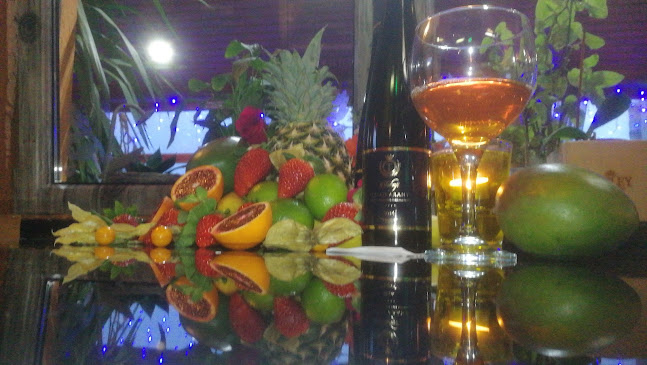 Opinii despre Karnevál Étterem Pizzéria Bár în Kazincbarcika - Vendéglátás