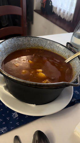 Opinii despre Fehértói Halászcsárda és Szálloda în Szeged - Vendéglátás