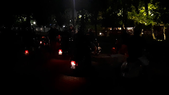 Opinii despre Oscar American Bar în Balatonfüred - Vendéglátás