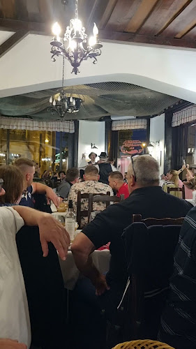 Opinii despre MITZI – Kávé, Konyha, Bár în Budapest - Vendéglátás