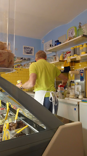 Opinii despre Gelateria Vittorio în Budapest - Vendéglátás