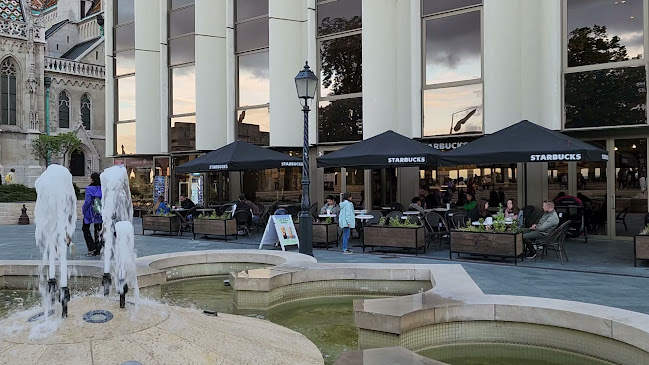 Opinii despre Starbucks Castle în Budapest - Vendéglátás