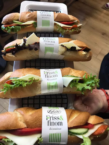 Nyíregyháza, Hősök tere 15, 4400