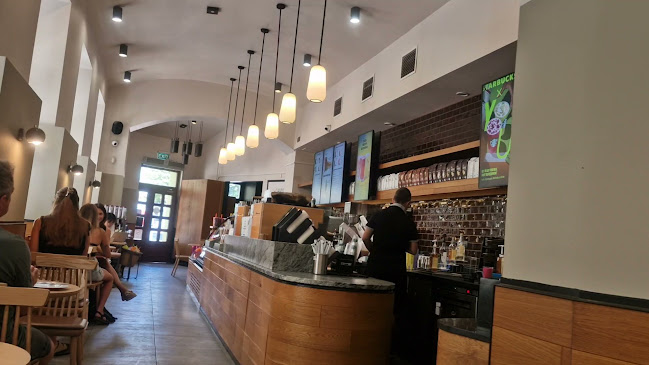 Opinii despre Starbucks Egyetem tér în Budapest - Vendéglátás