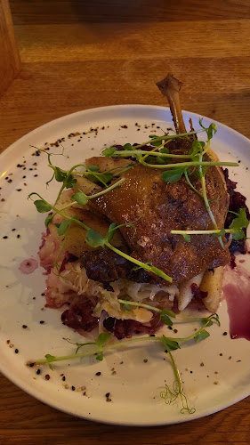 Opinii despre MITZI – Kávé, Konyha, Bár în Budapest - Vendéglátás