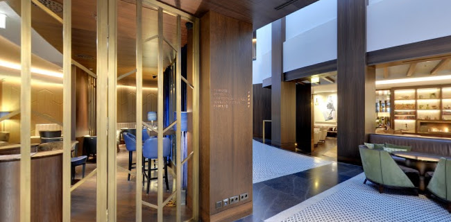 Blue Fox The Bar - Vendéglátás