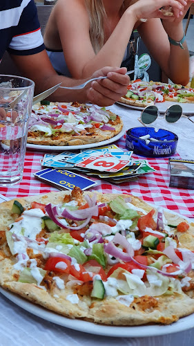 Comentarii opinii despre Picuri Kocsma