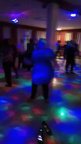 Opinii despre Camping Étterem în Dombóvár - Vendéglátás