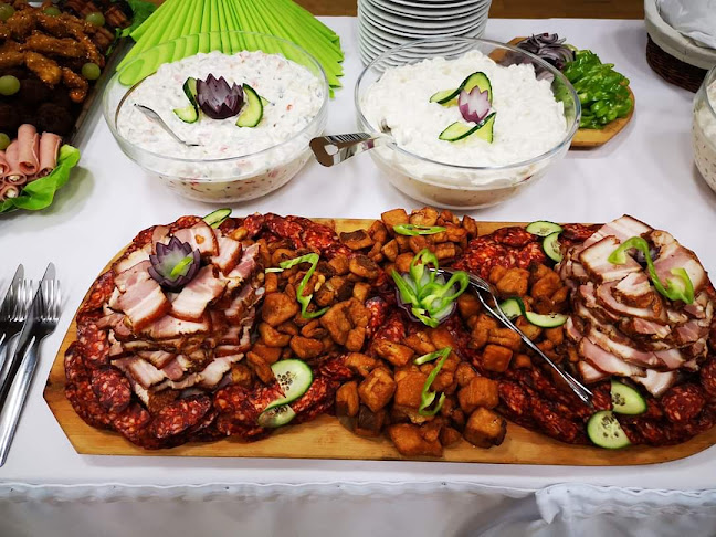 Comentarii opinii despre Magyaros Ízvilág Étterem & Kifőzde