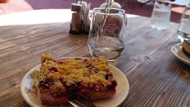 Nagyi Kertje Étterem és Teaház