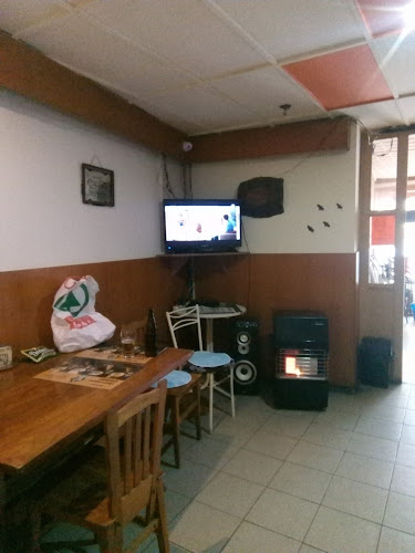 Pocakos Söröző - Vendéglátás