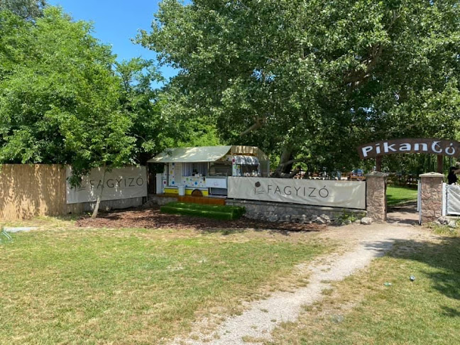 Opinii despre Vanília Fagyizó în Tata - Vendéglátás