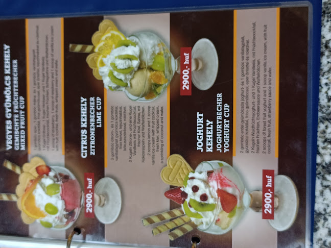 Opinii despre Korona Kávéház în Budapest - Vendéglátás