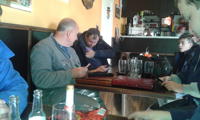 Opinii despre Fenyves Sörház Kft. în Zsombó - Vendéglátás