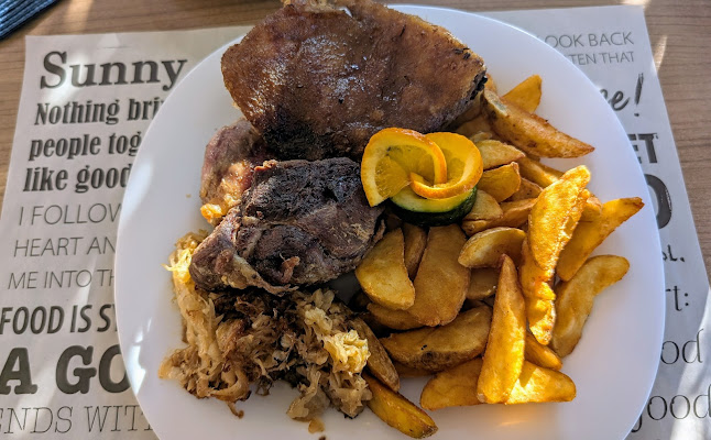 Rózsa Presszó Étterem & Fagyizó