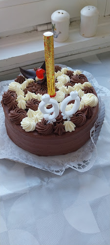 Opinii despre Maródi Cukrászda Kft în Hévízgyörk - Vendéglátás