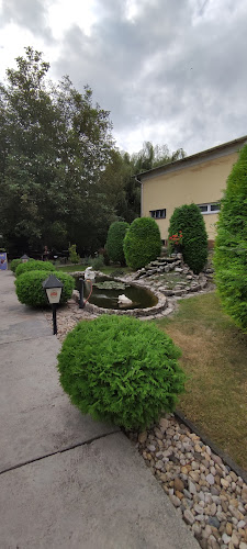 Várpalota, Radnóti Miklós u. 44, 8100