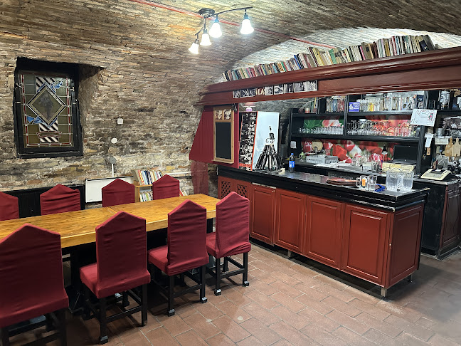 Komédiás Étterem - Győr