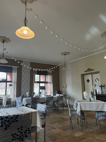 Opinii despre Márvány Étterem în Süttő - Vendéglátás