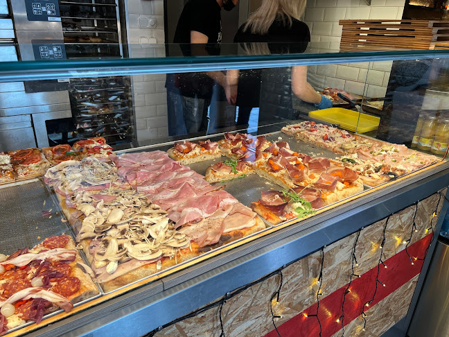 Opinii despre MACOK STUDIO în Eger - Vendéglátás