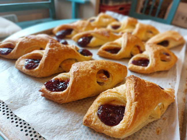 Comentarii opinii despre Petrus Péksége kovászos, kézmūves pékség