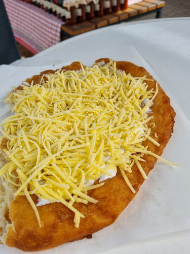 Opinii despre Lángos Kuckó în Tiszafüred - Vendéglátás