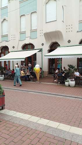 Reök Kézműves Cukrászda és Kávéház