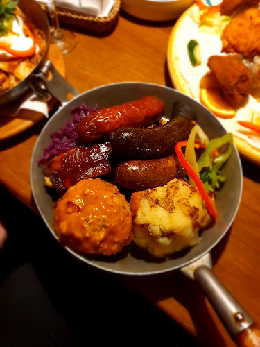 Comentarii opinii despre Fatál Étterem