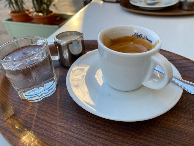 Comentarii opinii despre Cafe Intenzo