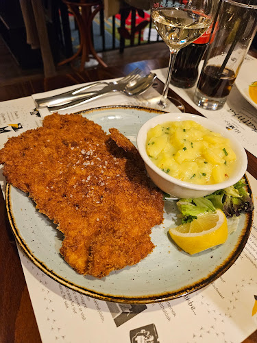 Budapest, Paulay Ede u. 7, 1061