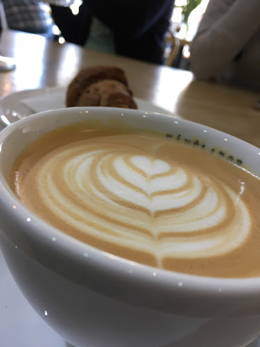 Opinii despre Kávélabor în Zalaegerszeg - Vendéglátás