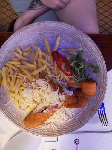 Kalóz Fregatt - Tata