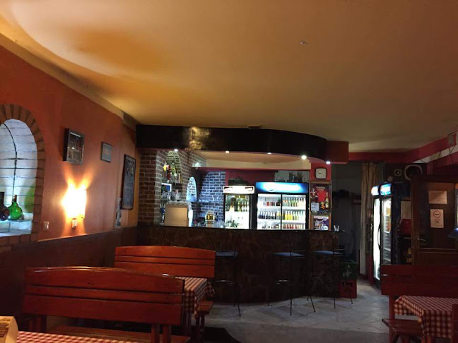 Comentarii opinii despre Zaki-Zug Söröző