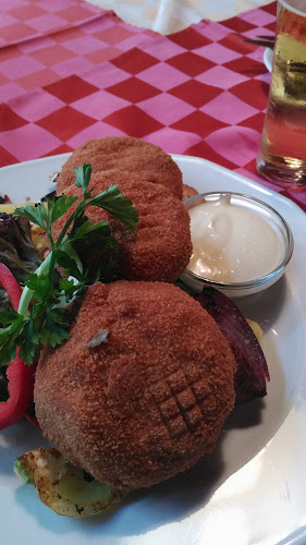 Opinii despre Tüköry Étterem în Budapest - Vendéglátás