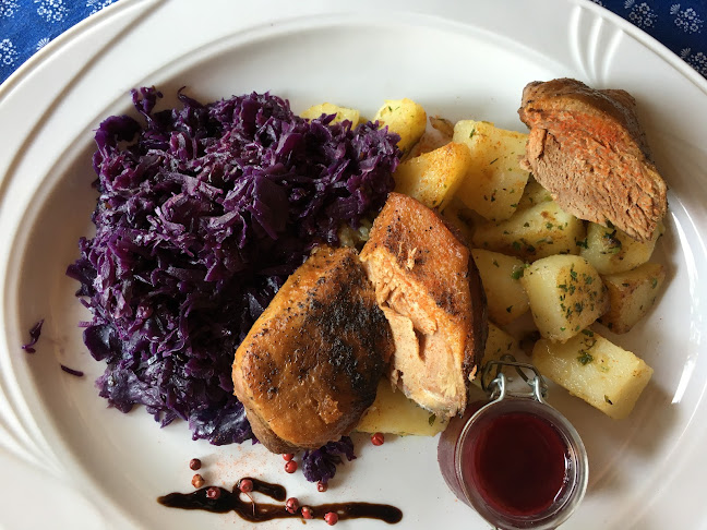 Régi Idők Udvara Skanzen és Étterem