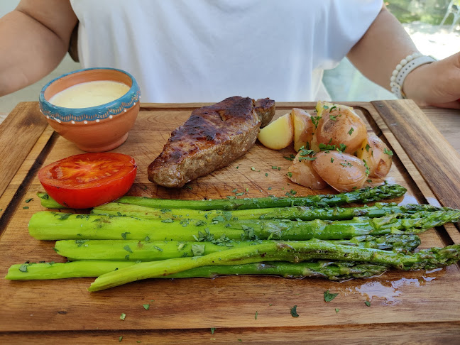 Comentarii opinii despre Csendülő étterem